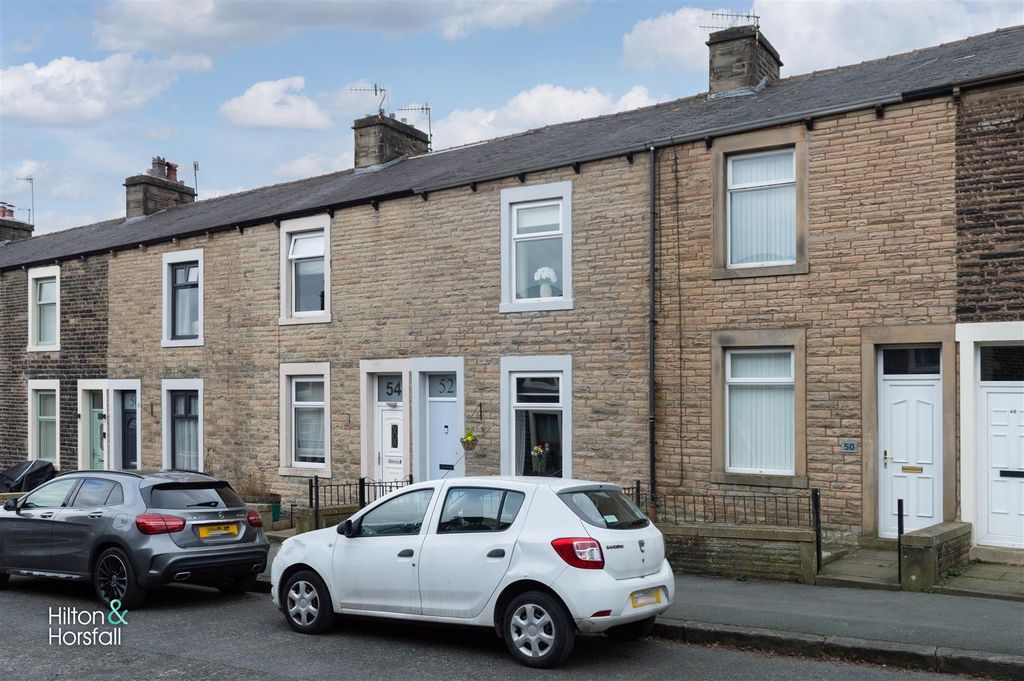 Property photo 1 of 13 Lower Park Street