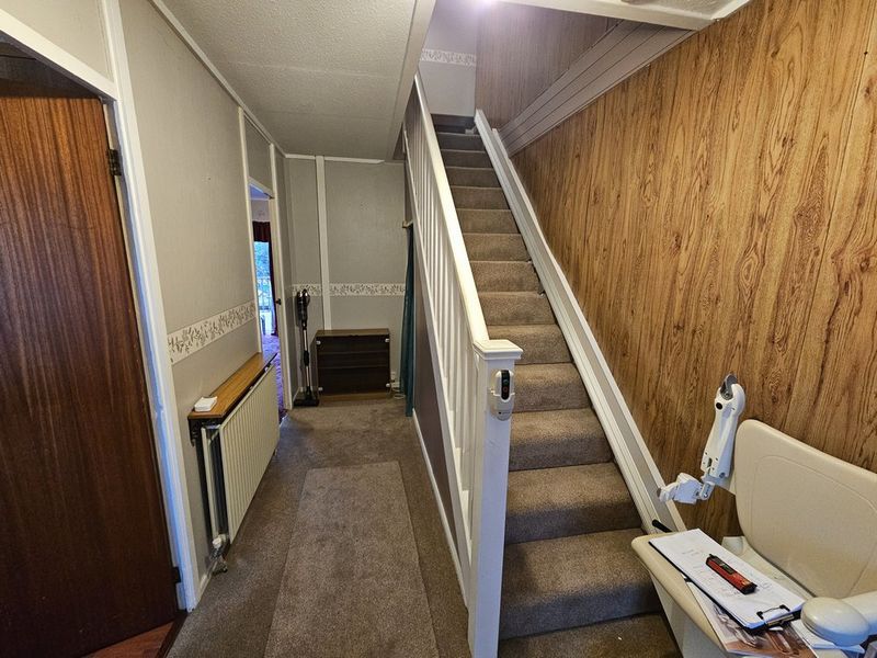 Property photo 3 of 12 Photo 4