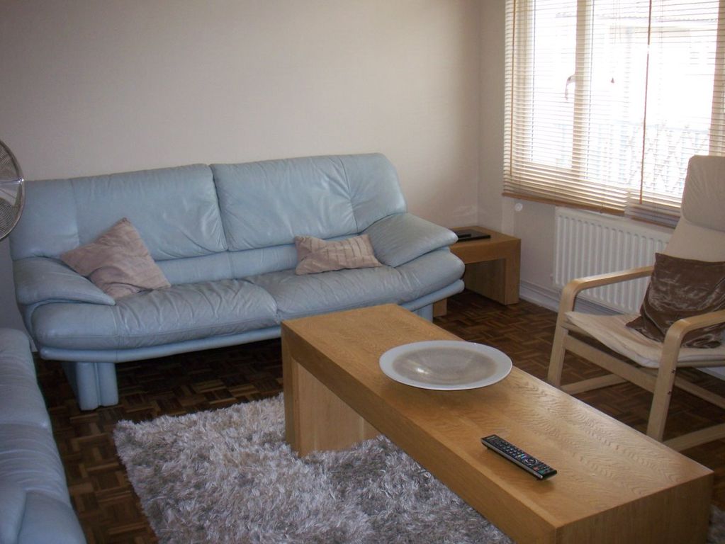 Property photo 3 of 7