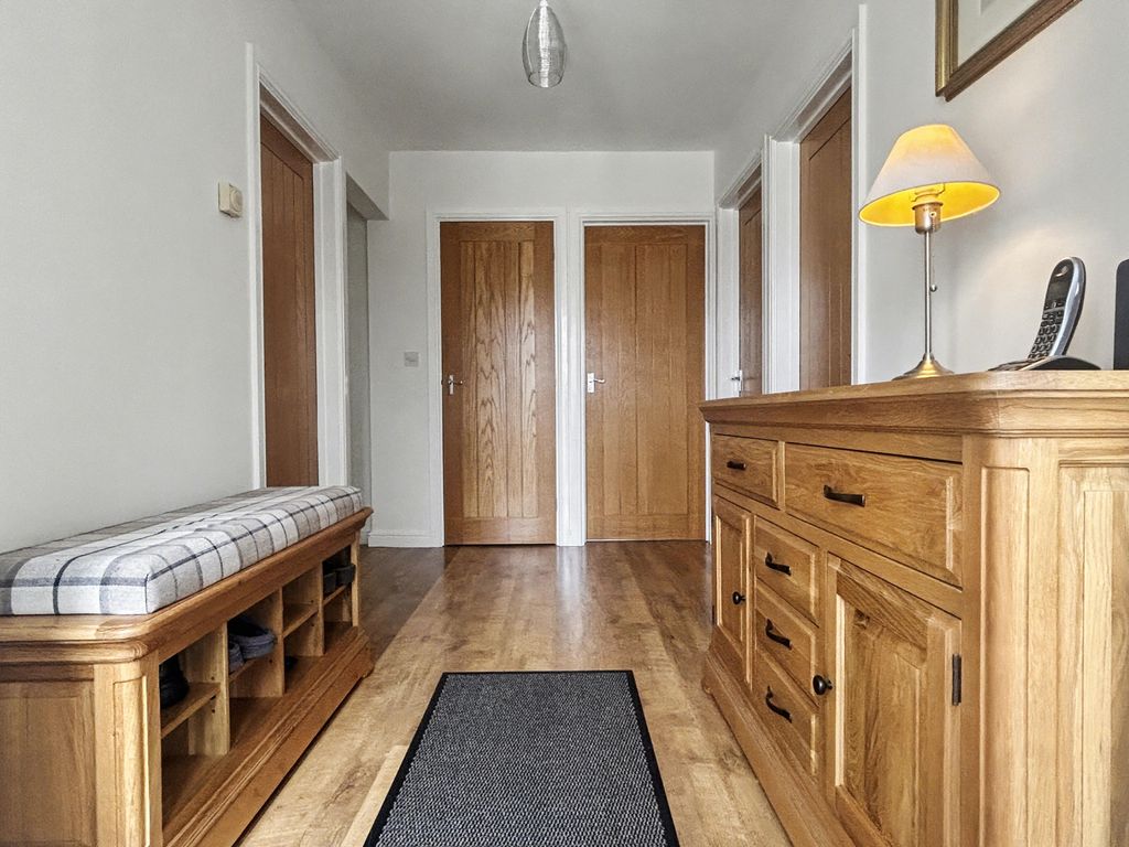 Property photo 2 of 19 Img0240