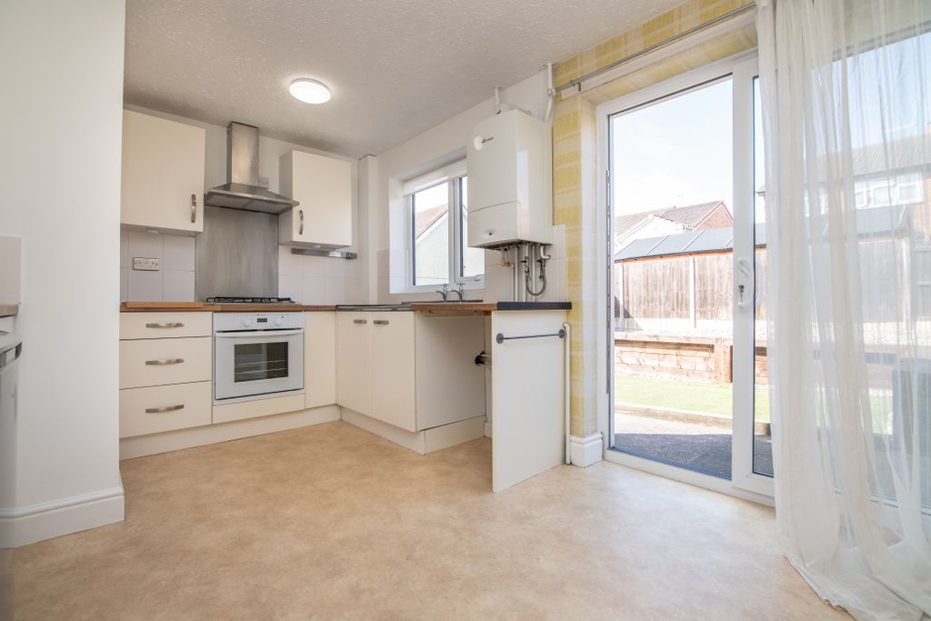 Property photo 3 of 13