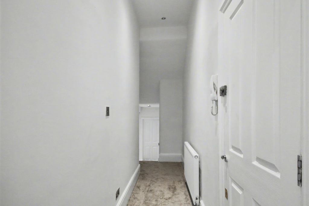 Property photo 2 of 13 2.Jpg