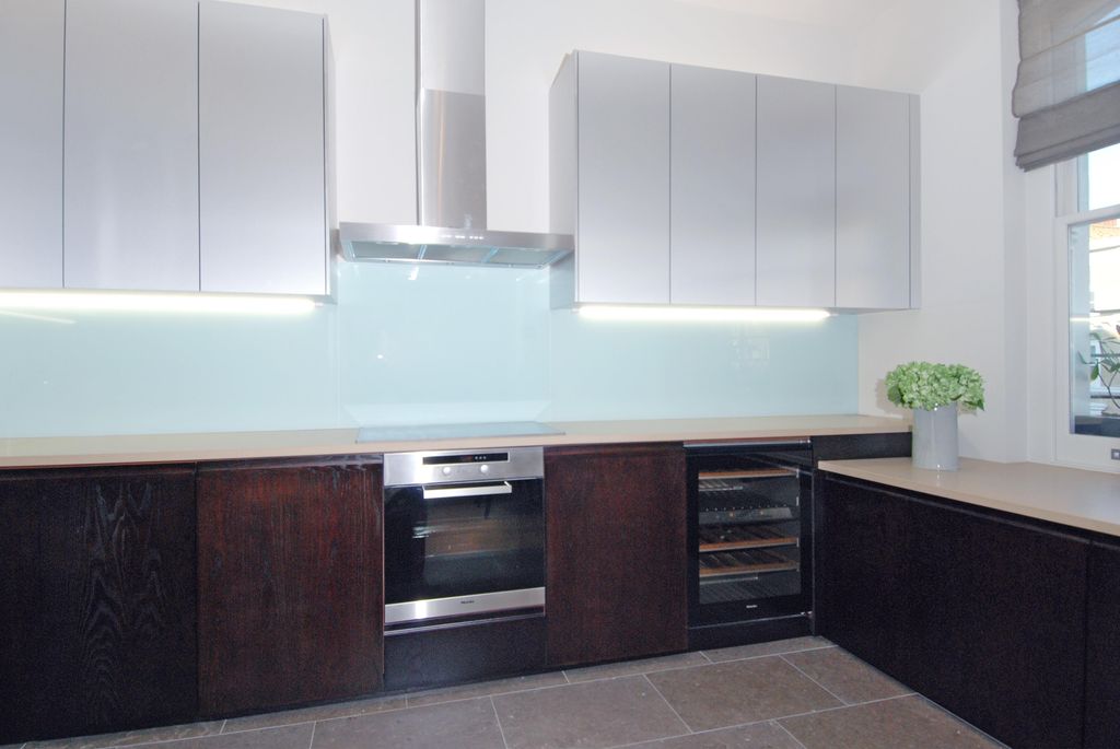 Property photo 2 of 5 A085i00000L95U4Aab_Kof140039_05.Jpg