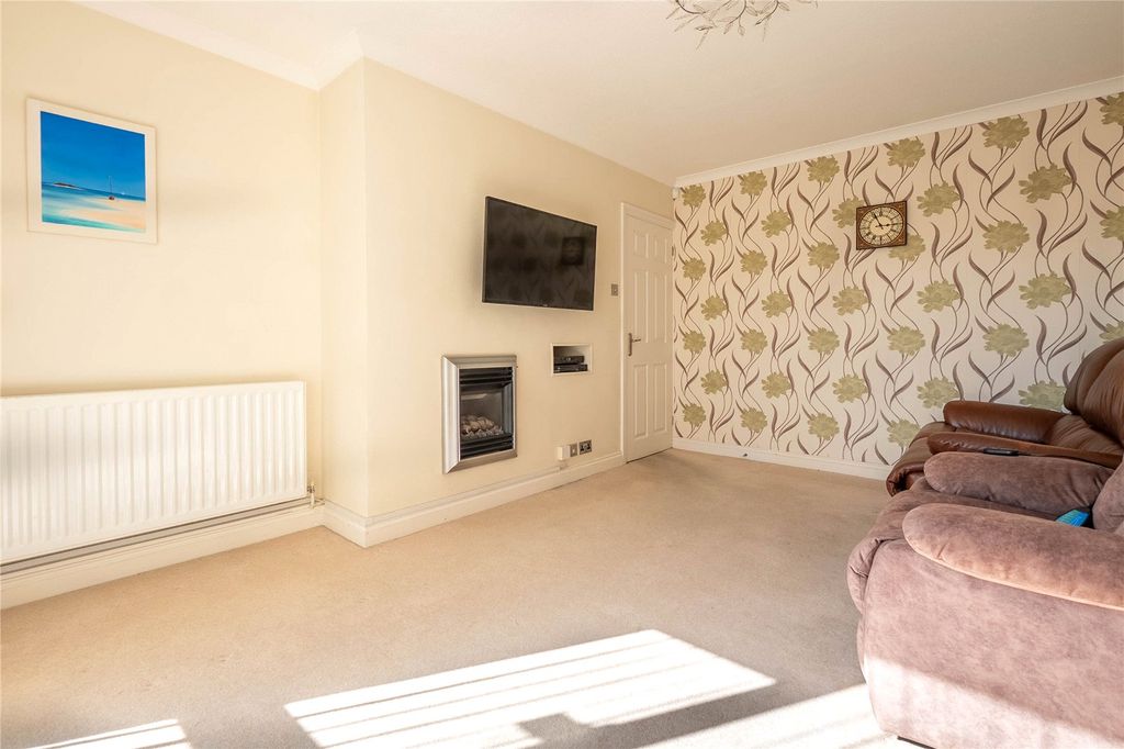 Property photo 2 of 11 Picture No. 10