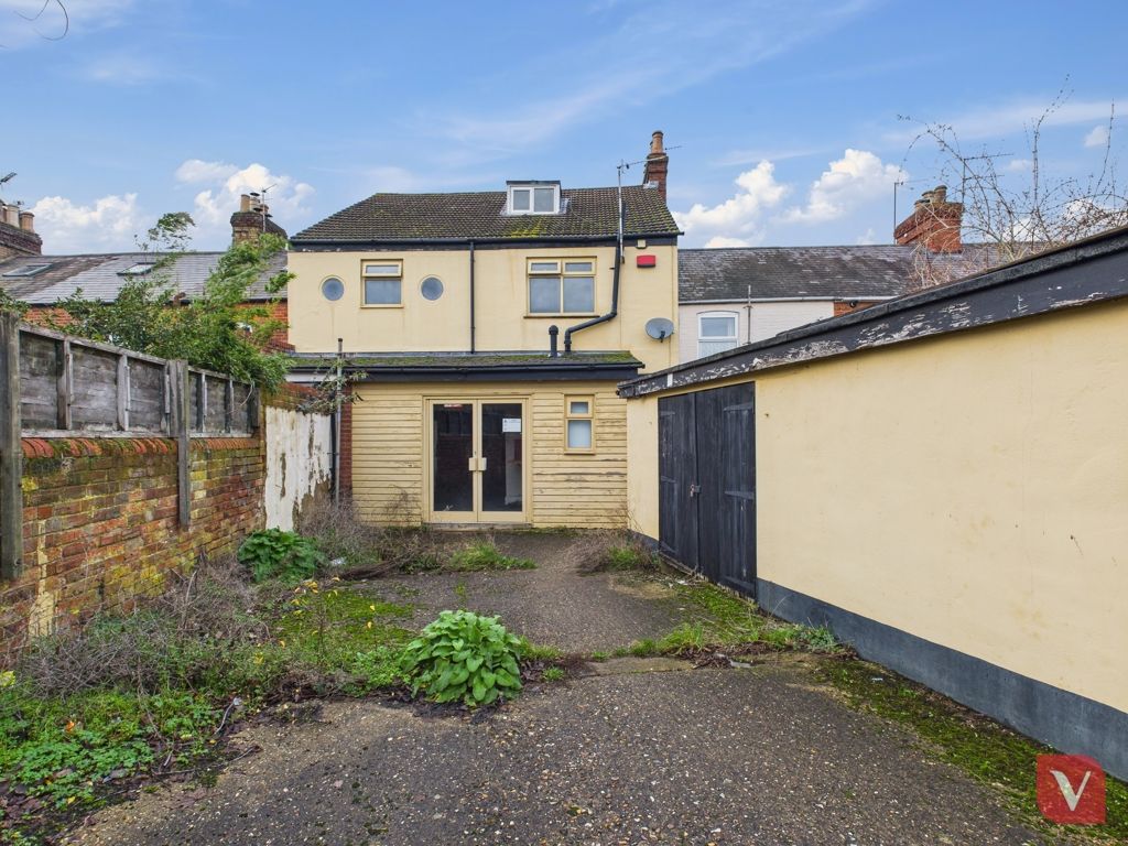 Property photo 3 of 5 Photo 17