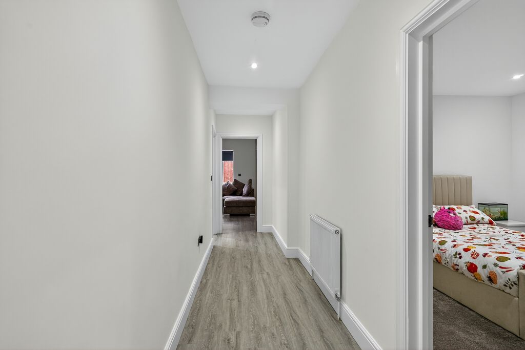 Property photo 3 of 23 Hallway