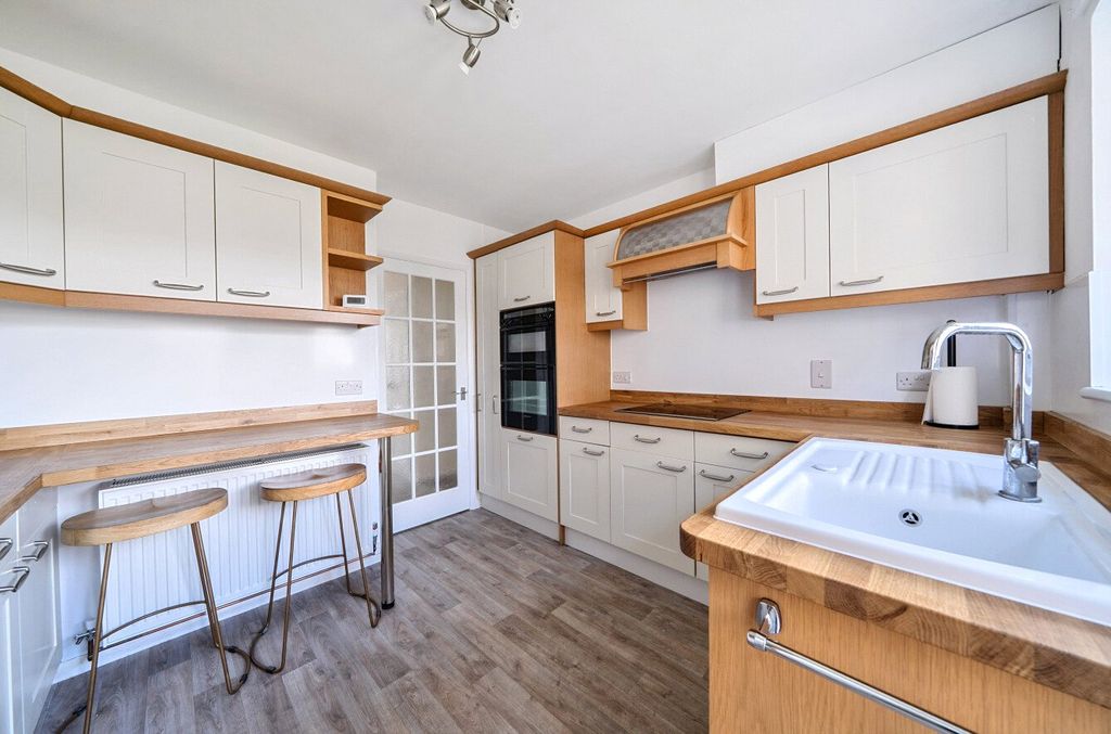 Property photo 1 of 14 Picture No. 19