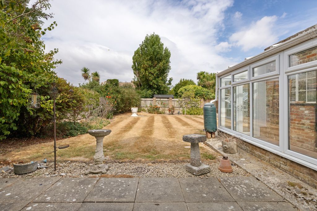 Property photo 3 of 15