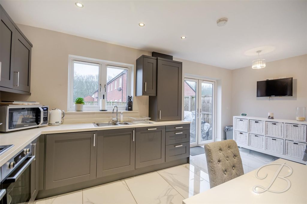 Property photo 2 of 26 Ccltd-12.Jpg