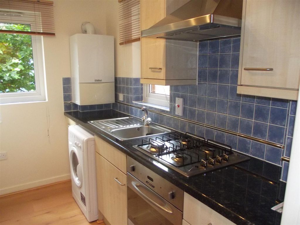 Property photo 2 of 5