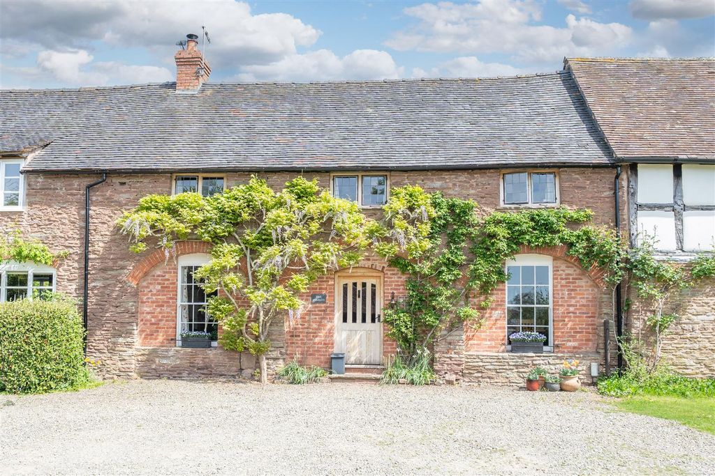 Property photo 1 of 39