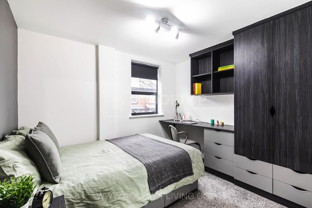 Property photo 3 of 10 Property Photo