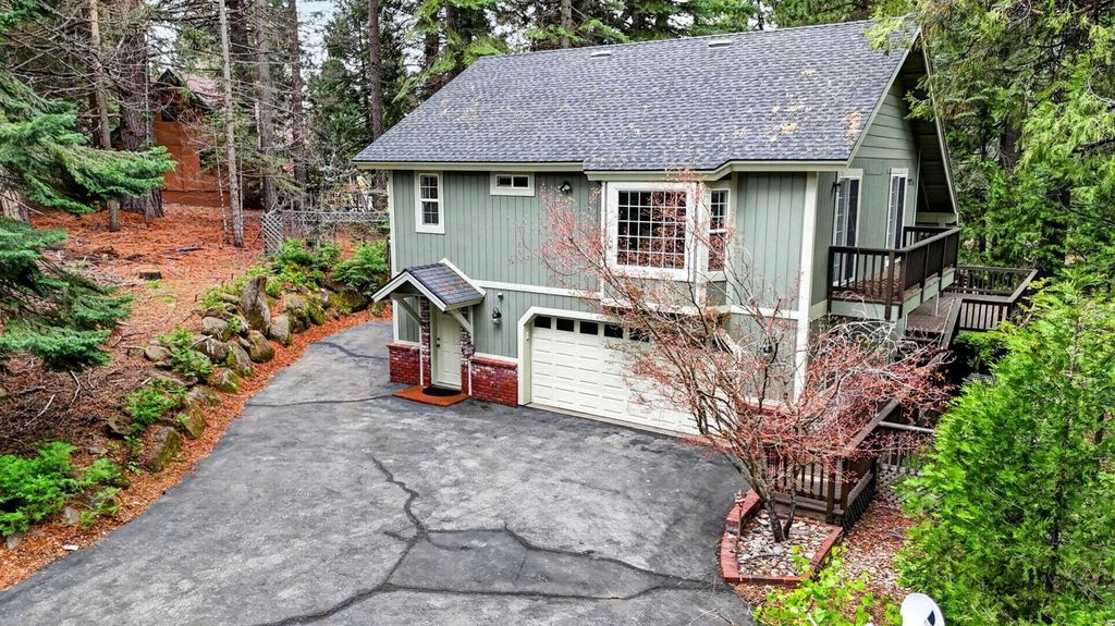 Property photo 1 of 30