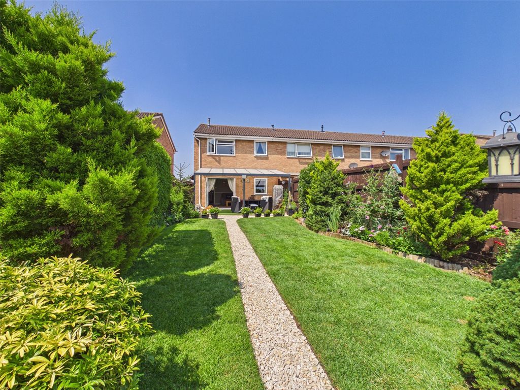 Property photo 2 of 15 Picture No. 03