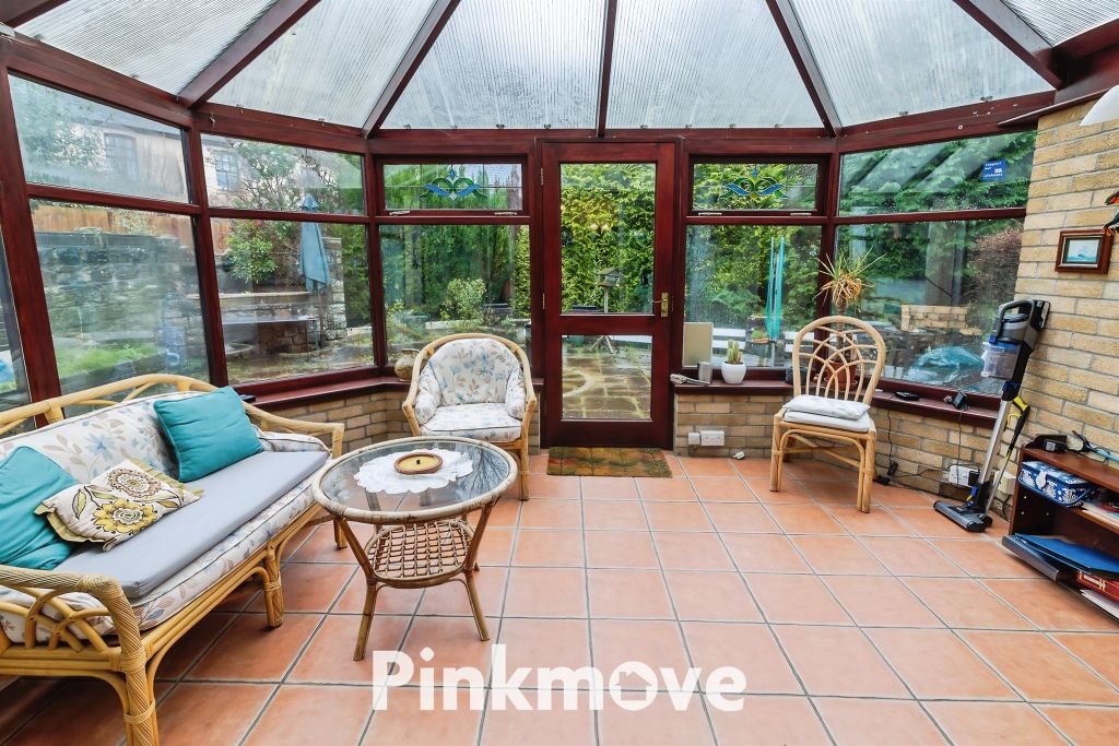 Property photo 3 of 28