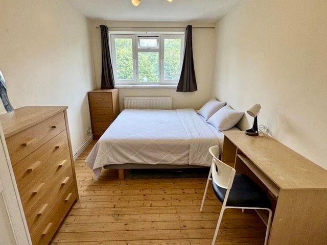 Property photo 1 of 11 Bedroom 2.2