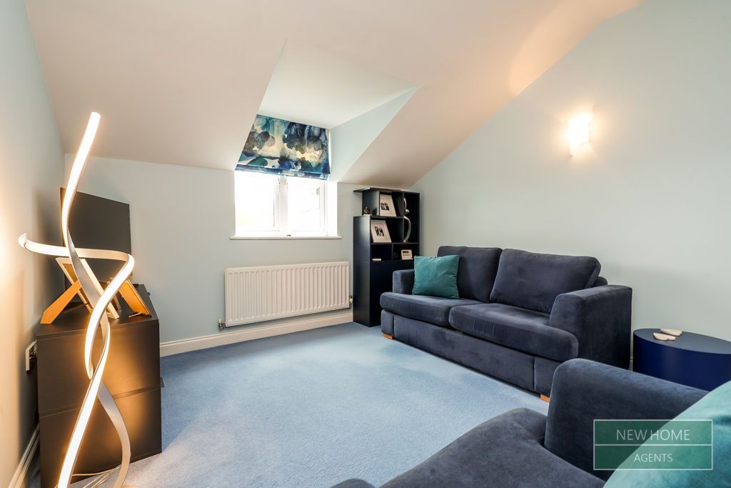 Property photo 3 of 13 Photo 10