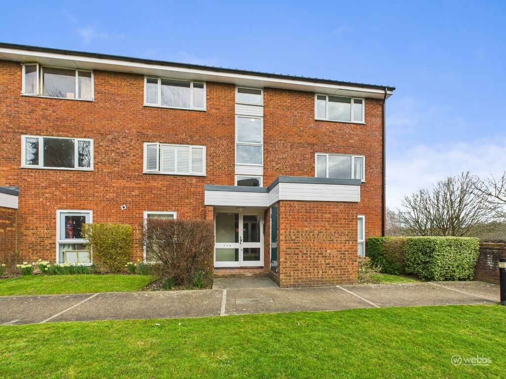 Property photo 1 of 9