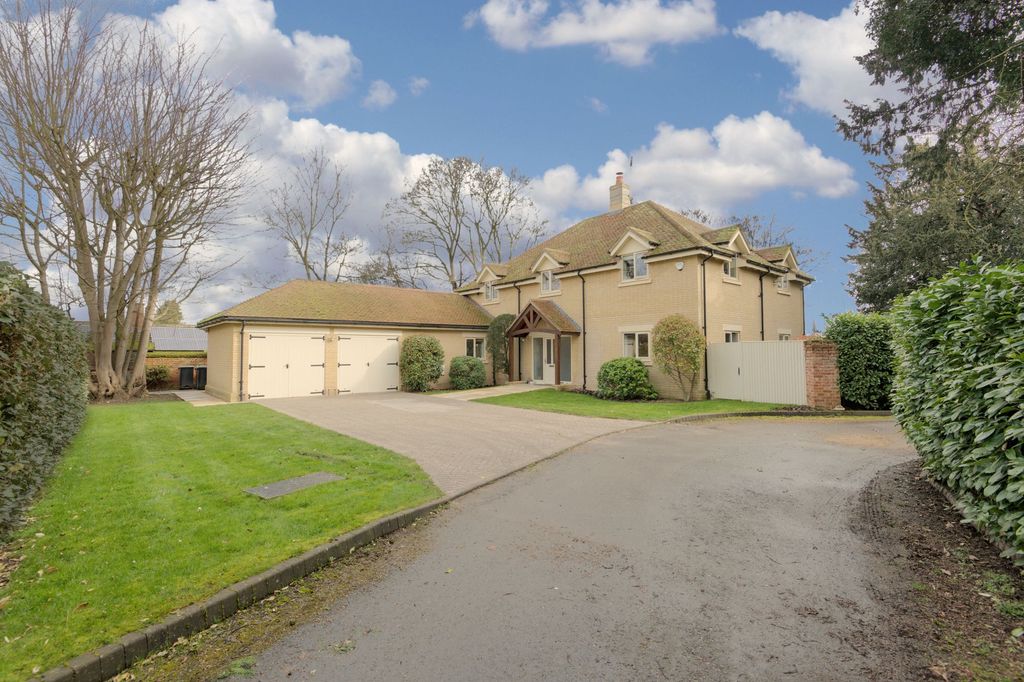 Property photo 1 of 25