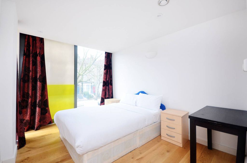 Property photo 1 of 4