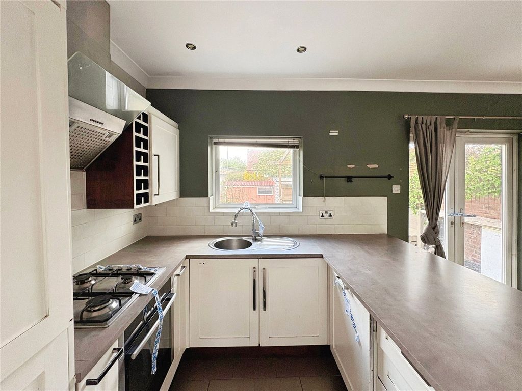 Property photo 2 of 14 Picture No. 05