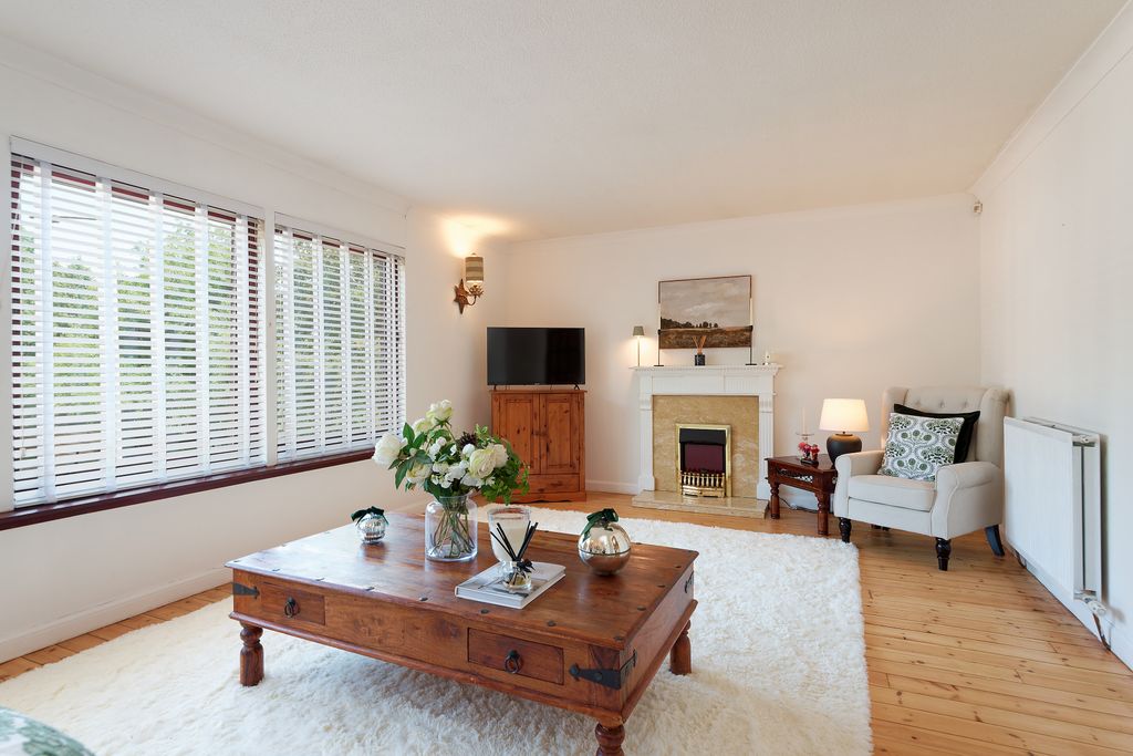 Property photo 3 of 19 Property Image 3