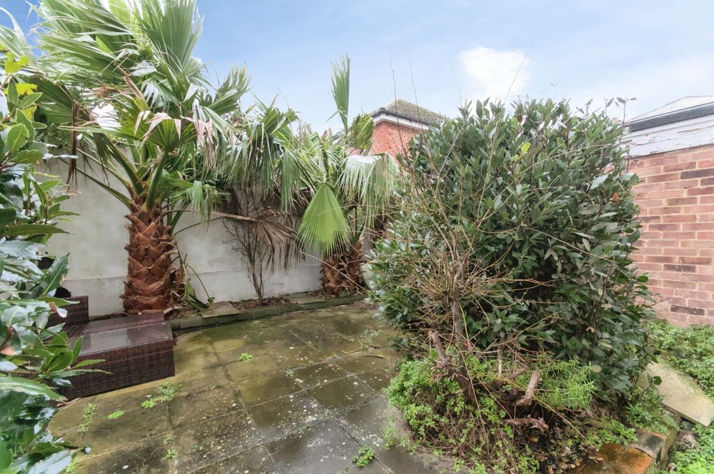 Property photo 3 of 19