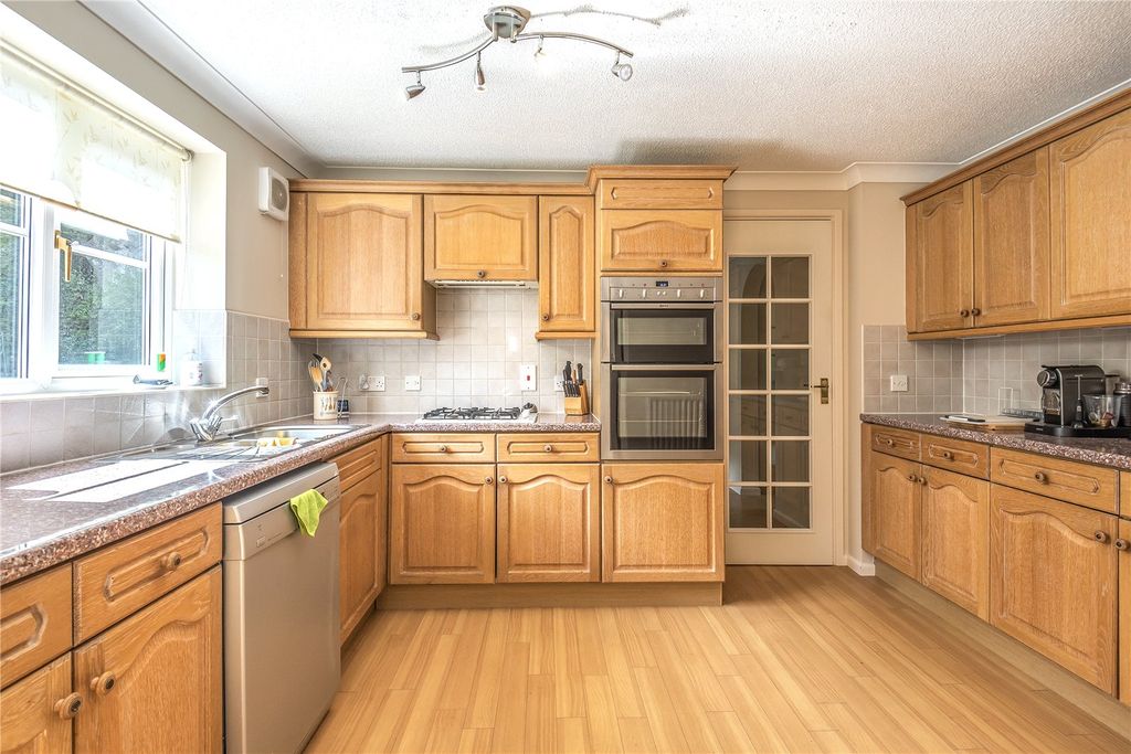 Property photo 2 of 10 Picture No. 02