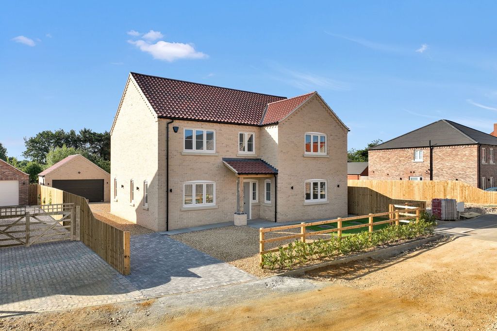Property photo 1 of 57
