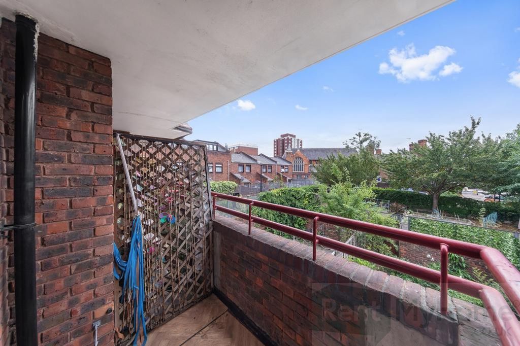 Property photo 2 of 9 9.Jpeg