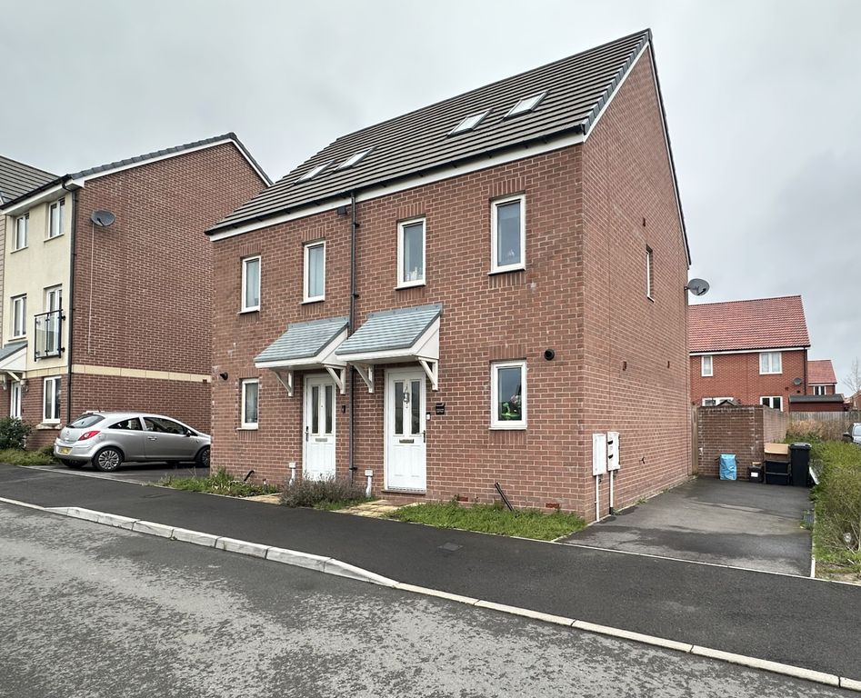 Property photo 2 of 13 Img_4478