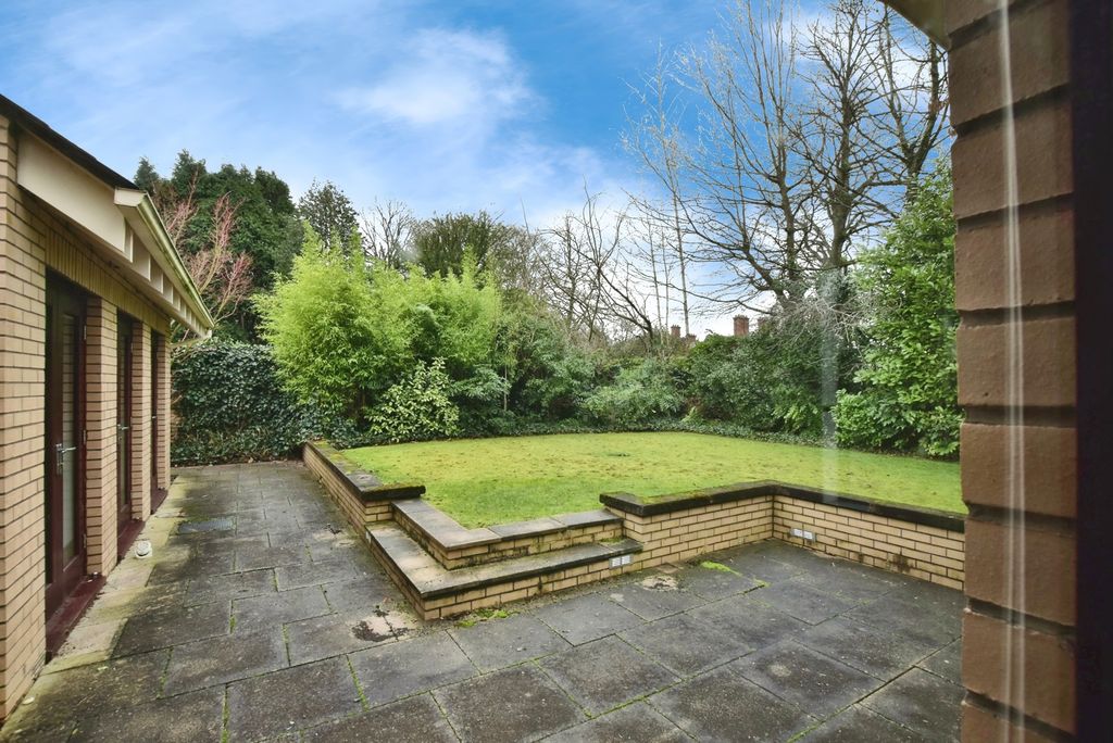 Property photo 2 of 25 Pbox-Img.Jpg