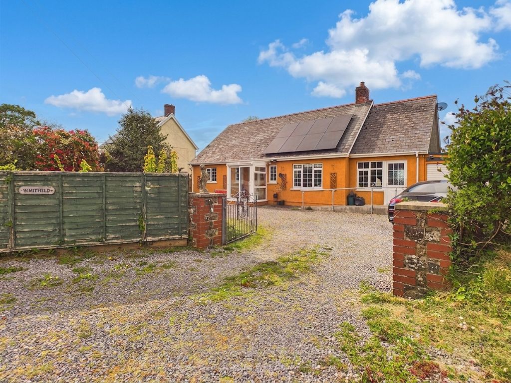 Property photo 1 of 29