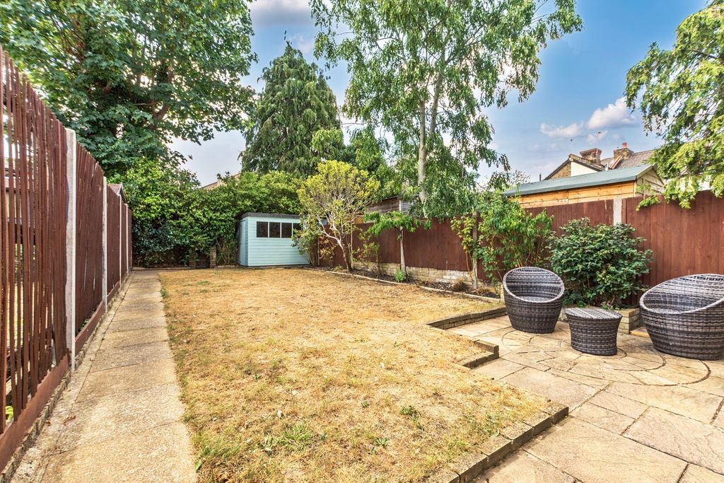 Property photo 2 of 12