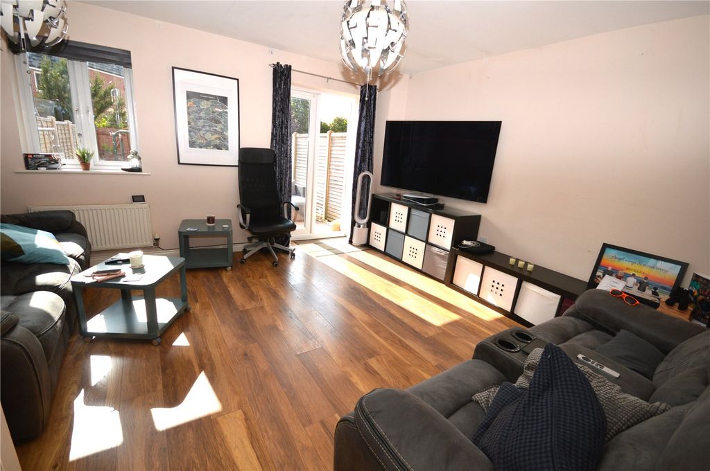 Property photo 2 of 13 Living Room