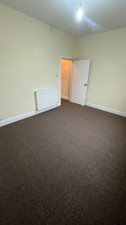 Property photo 2 of 12 Bedroom 1