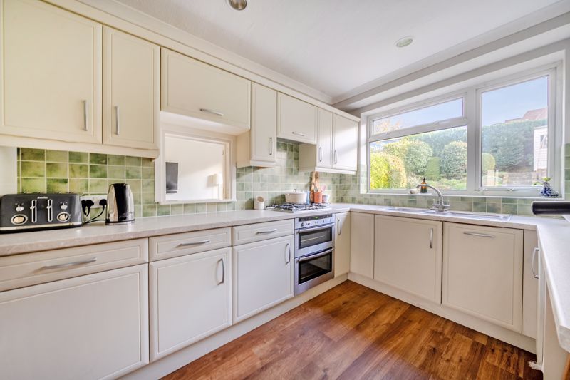 Property photo 2 of 14 Photo 6