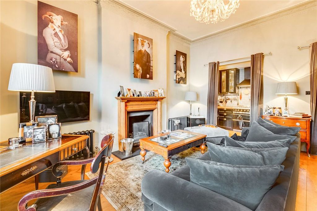 Property photo 2 of 5