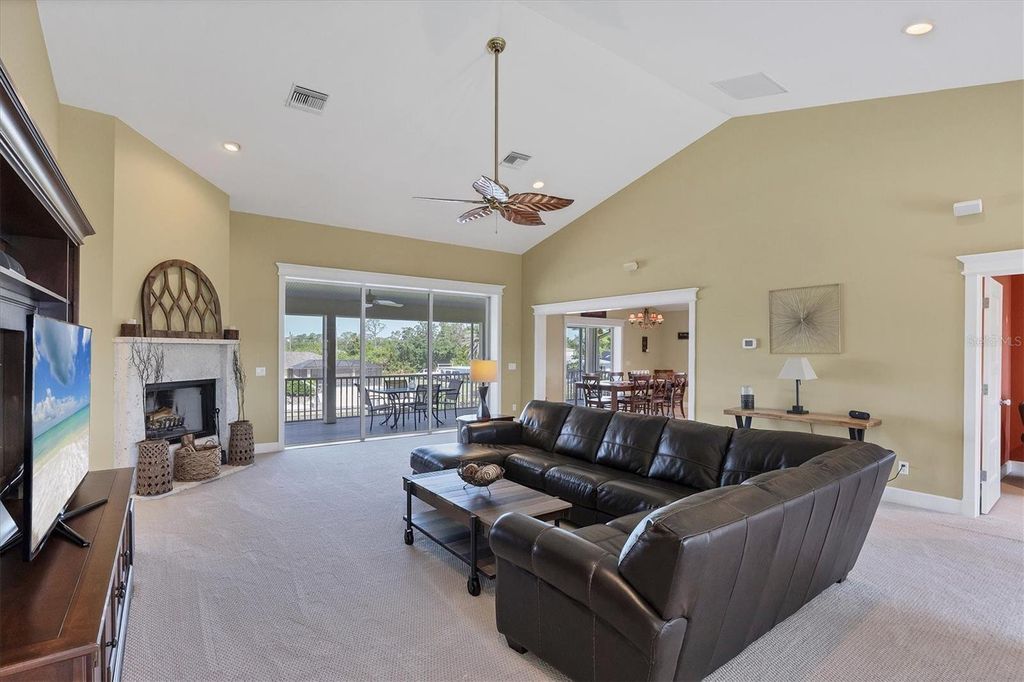 Property photo 2 of 3 <Alttext/>