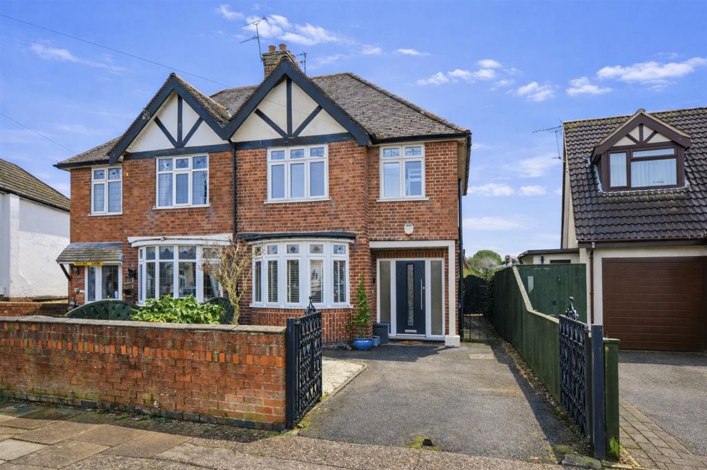 Property photo 1 of 22 Front.Jpeg