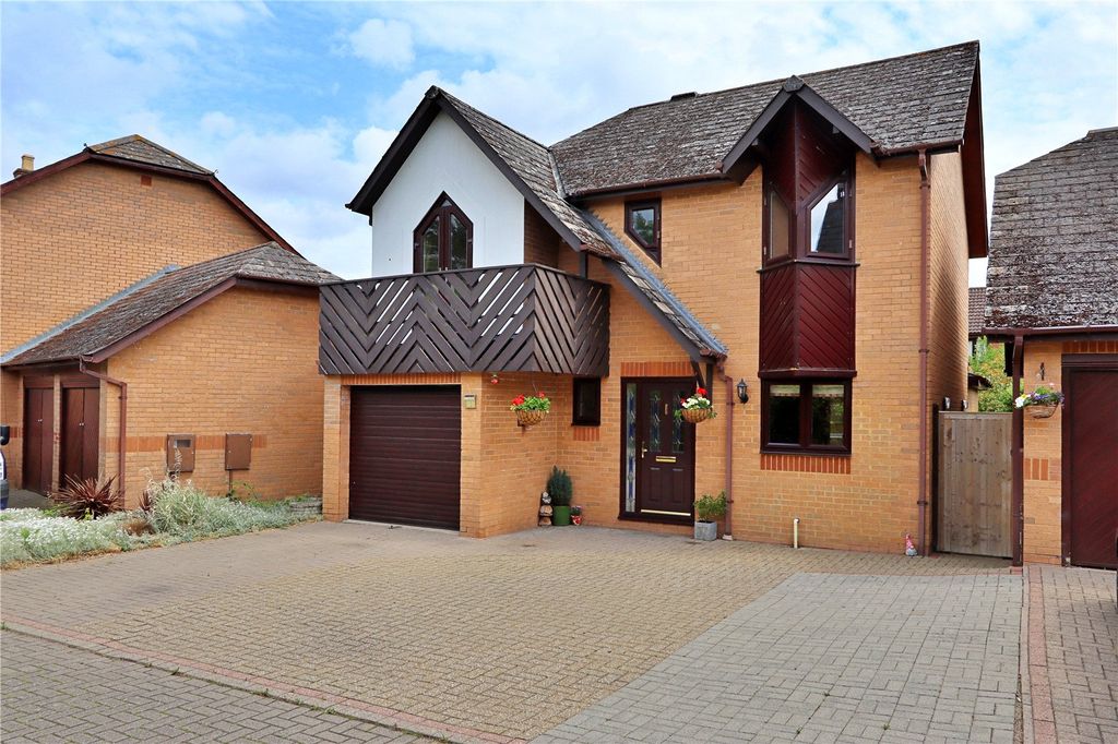 Property photo 1 of 21 Picture No. 09