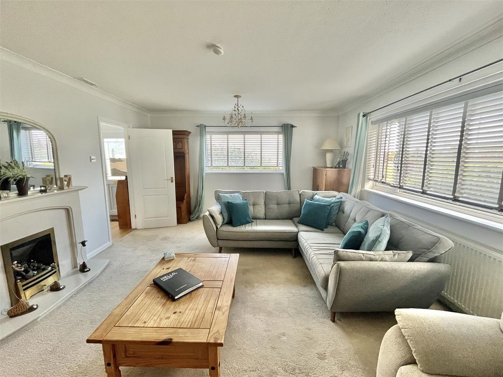 Property photo 3 of 25 20250925_151711809_Ios.Jpg