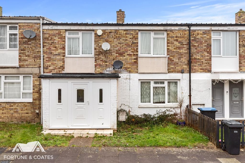 Property photo 1 of 13 Spinningwheelmead_14.Jpg
