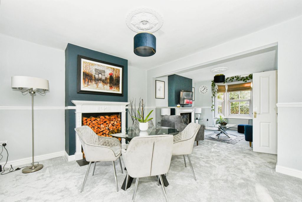 Property photo 3 of 36