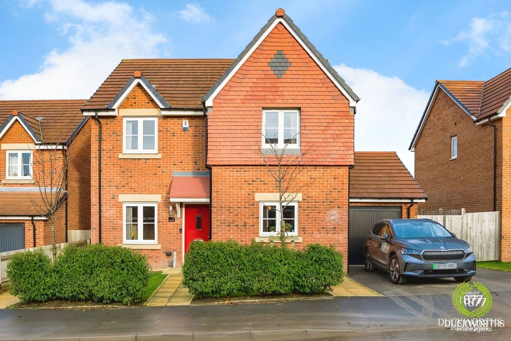 Property photo 1 of 37
