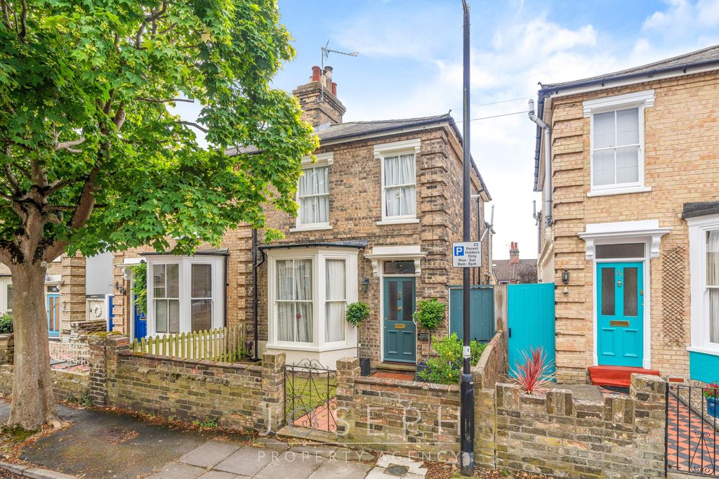 Property photo 1 of 19