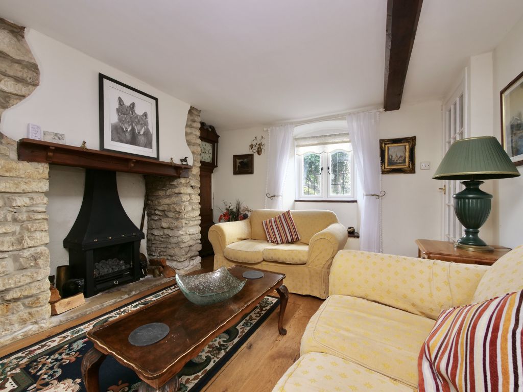 Property photo 2 of 22