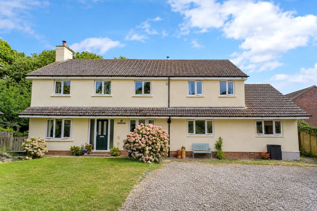 Property photo 1 of 38 Picture No. 43