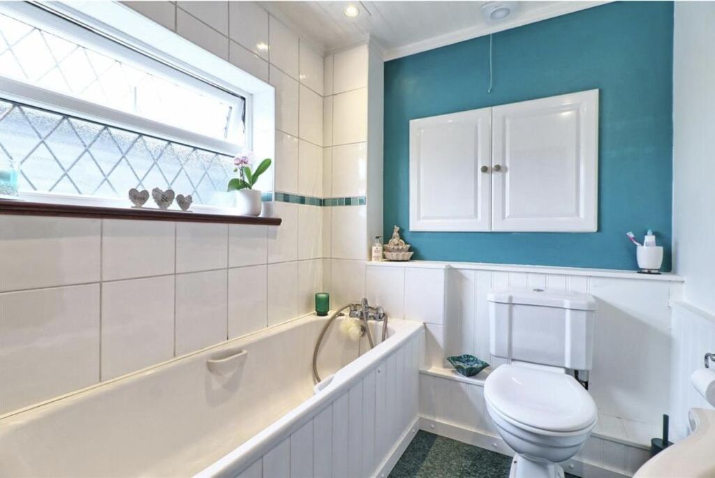Additional image 13 of 2 bed detached bungalow for saleSkitts Hill, Braintree CM7