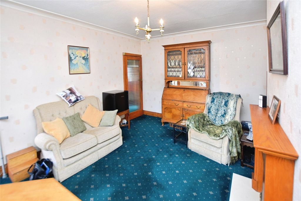 Property photo 3 of 18 Picture No. 17